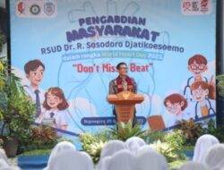 Bupati Bojonegoro Setyo Wahono di dampingi Ketua TP PKK Cantika Wahono Hadir dalam rangka World Heart Day 2025