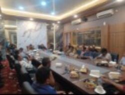 Bupati Bojonegoro Setyo Wahono di dampingi Ketua TP PKK Cantika Wahono Hadir dalam rangka World Heart Day 2025
