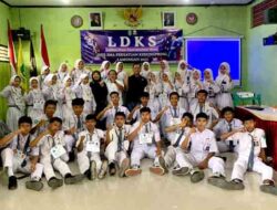 PJI Lamongan Bekali Siswa SMA Persatuan dengan Ilmu Jurnalistik Lewat LDKS