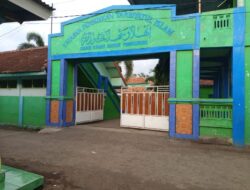 Pondok Pesantren Seharusnya Jadi Tempat Lahirnya Akhlakul Karimah