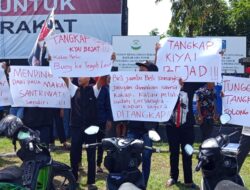 Desak Penangkapan Pengasuh Ponpes Tarbiyatul Islam, Aliansi L3GAM Gelar Aksi di Mapolres Probolinggo