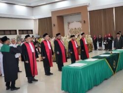 Lantik Lima KPN Baru, KPT Surabaya Tekankan Ekspektasi Publik Tinggi terhadap Layanan Peradilan