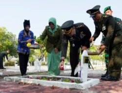 Jelang Hari Juang TNI Angkatan Darat, Kodim Bojonegoro Ziarah dan Tabur Bunga