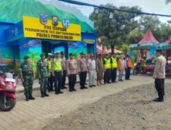Kapolsek Kraksaan Selalu Kapos Pimpin Apel Pagi, Siap Amankan Natal 2025 dan Tahun Baru 2026