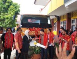 Plh. Sekda Prov.Maluku, Kasrul Selang : Donasi Truk PT Krama Yudha Tiga Berlian Motor Diharapkan Bisa Meningkatkan Keterampilan Siswa