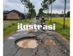 Jalan BKKD 2021 Rusak,Ini penjelasan Kades Dan Camat Ngraho