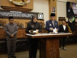 Raperda APBD Banyuwangi 2026 Disetujui, Pemkab-DPRD Fokus 9 Prioritas Pembangunan